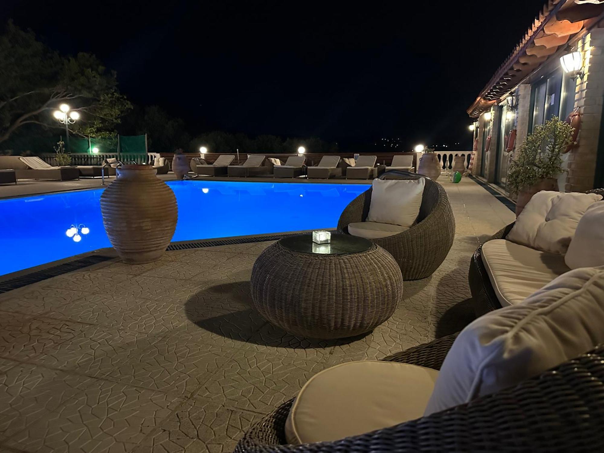 Nikos Apartments Corfu Agios Stefanos Avliotes  Buitenkant foto