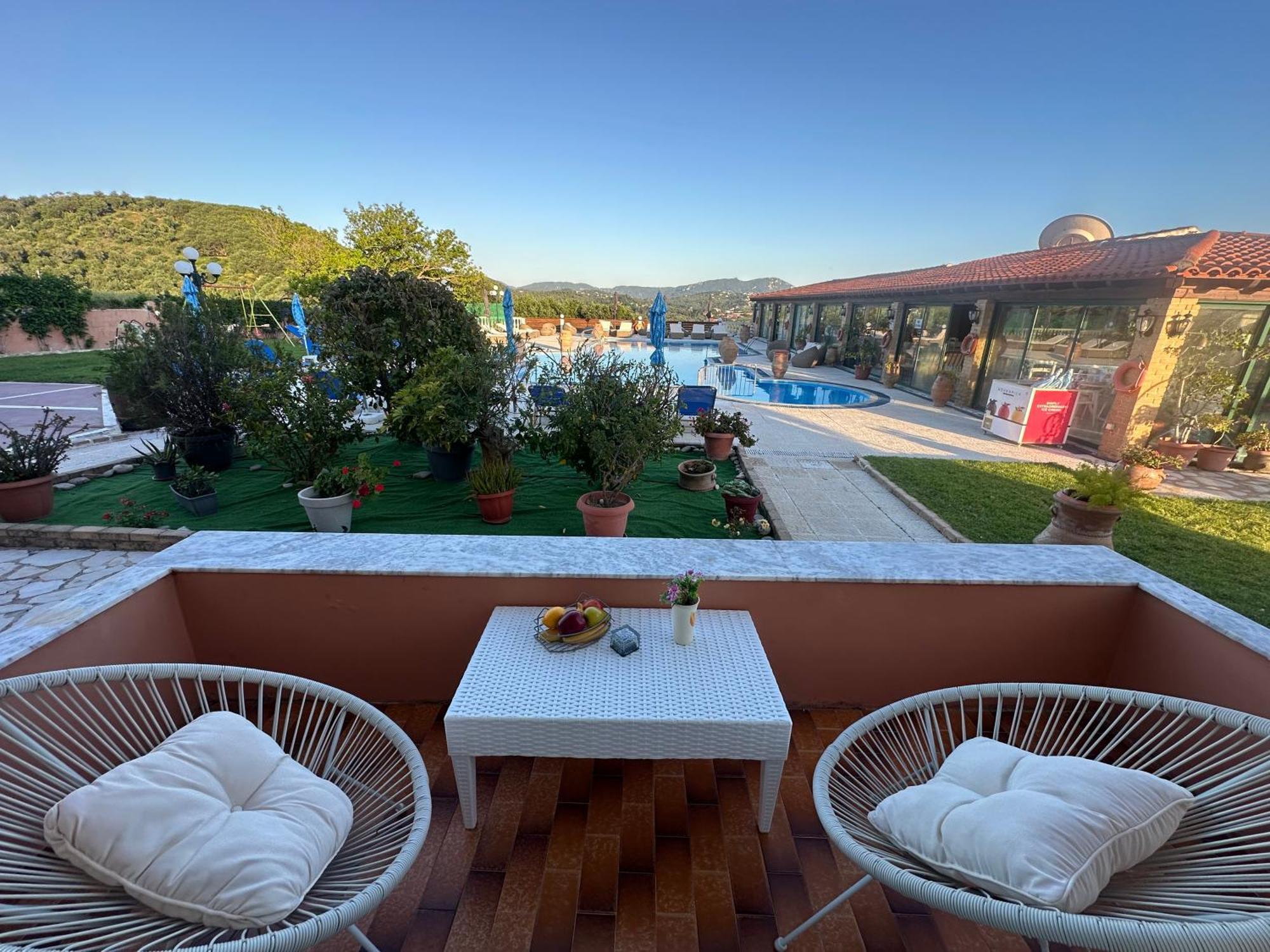 Nikos Apartments Corfu Agios Stefanos Avliotes  Buitenkant foto